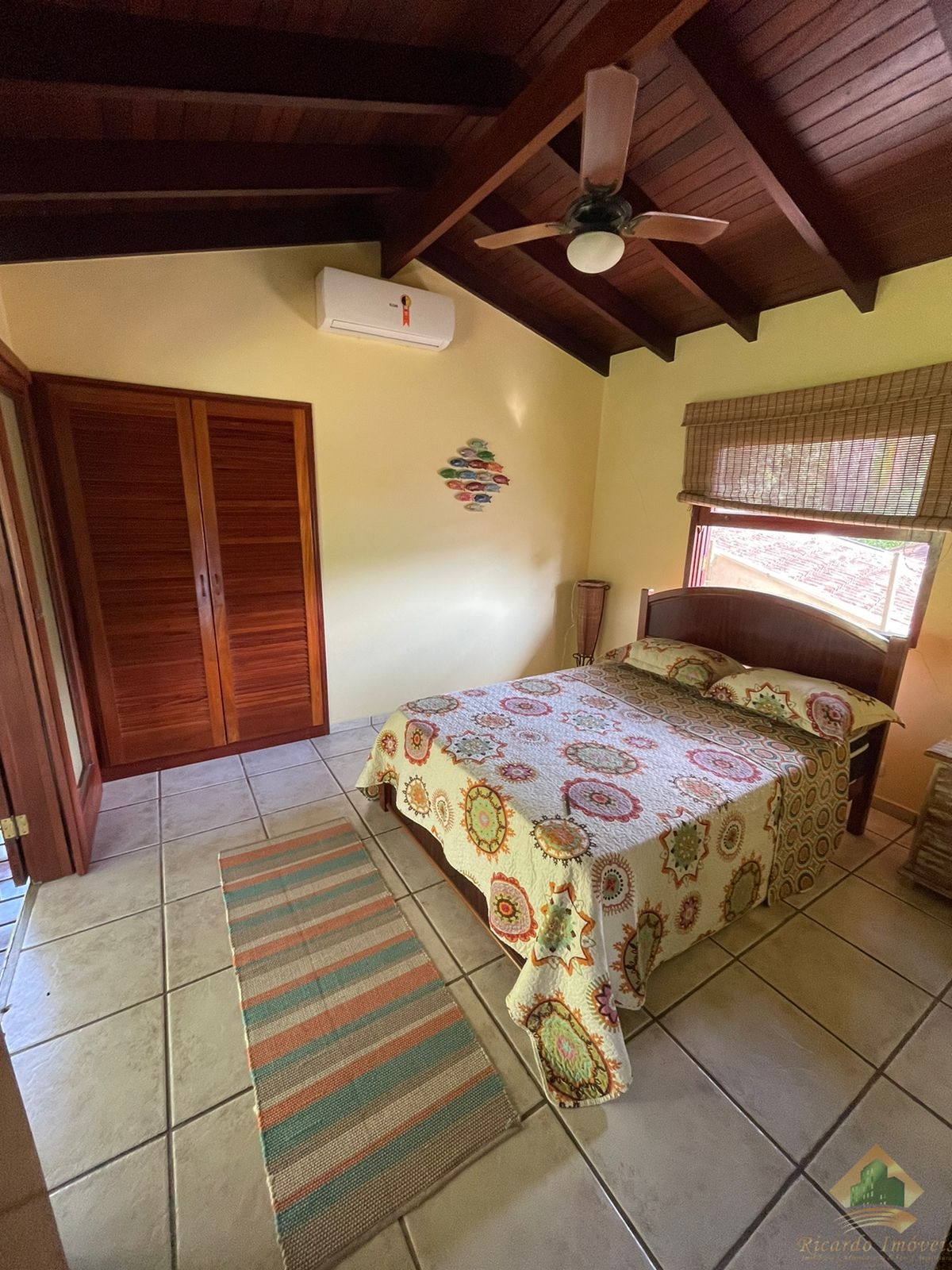 Casa de alto padrão em bairro nobre