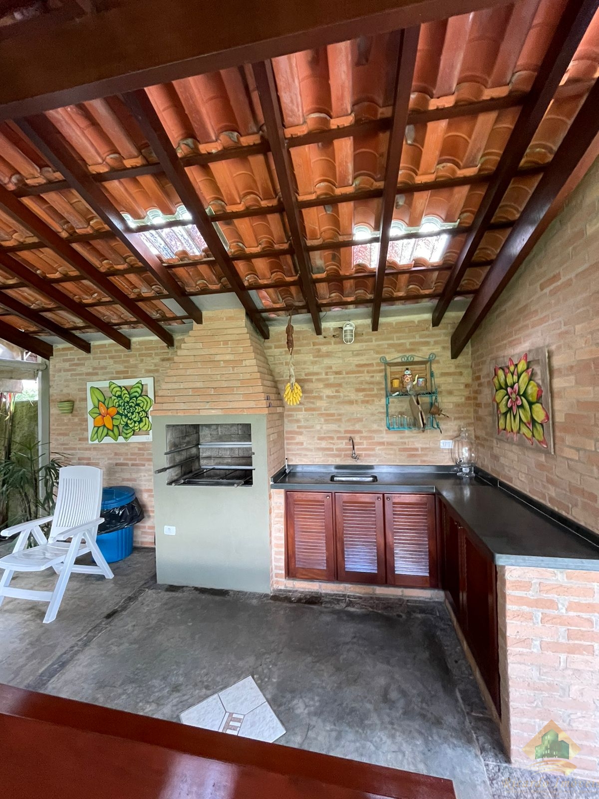 Casa de alto padrão em bairro nobre