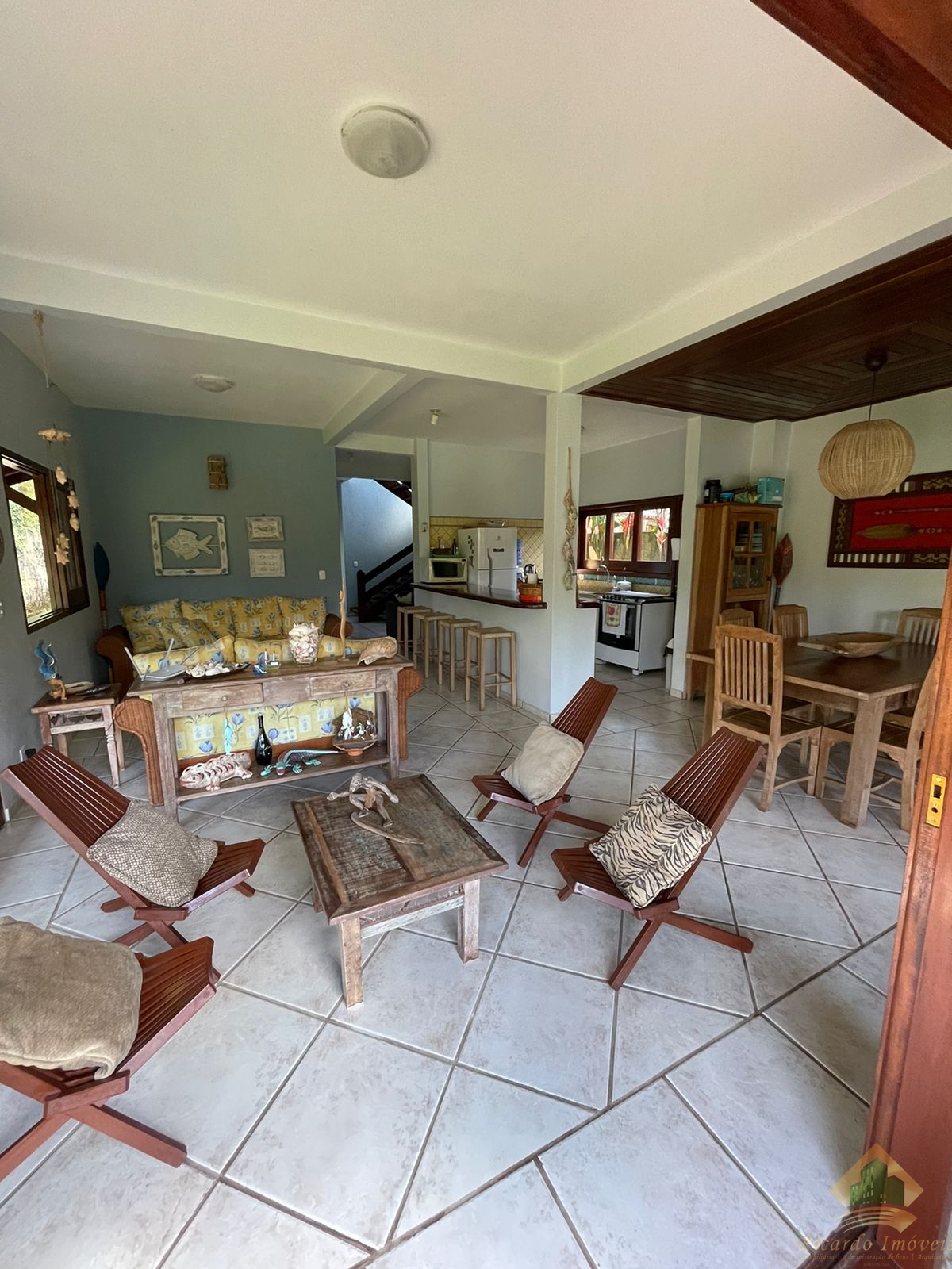 Casa de alto padrão em bairro nobre