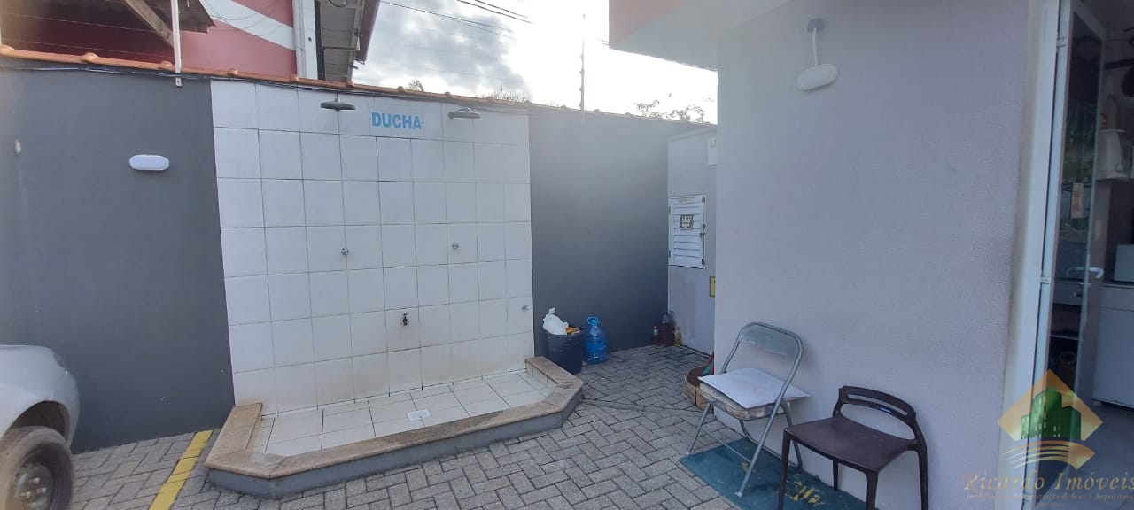 Ótimo apartamento térreo no itaguá com área gourmet privativa