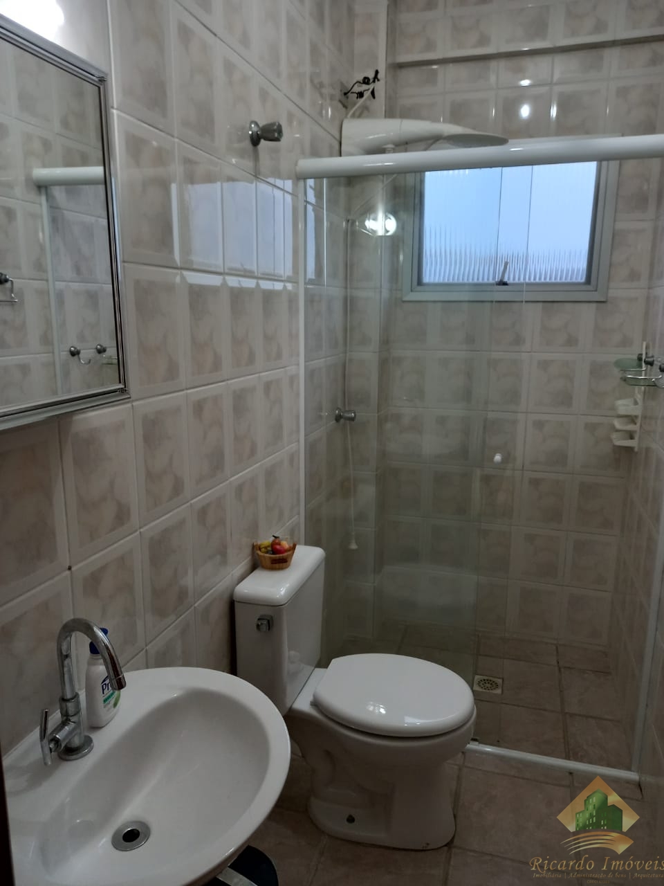 Excelente apartamento de dois dormitórios próximo a orla do itagua