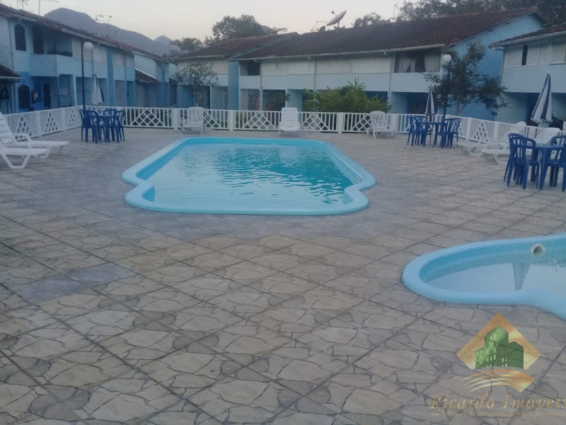 Apartamento com dois dormitorios no perequê açu