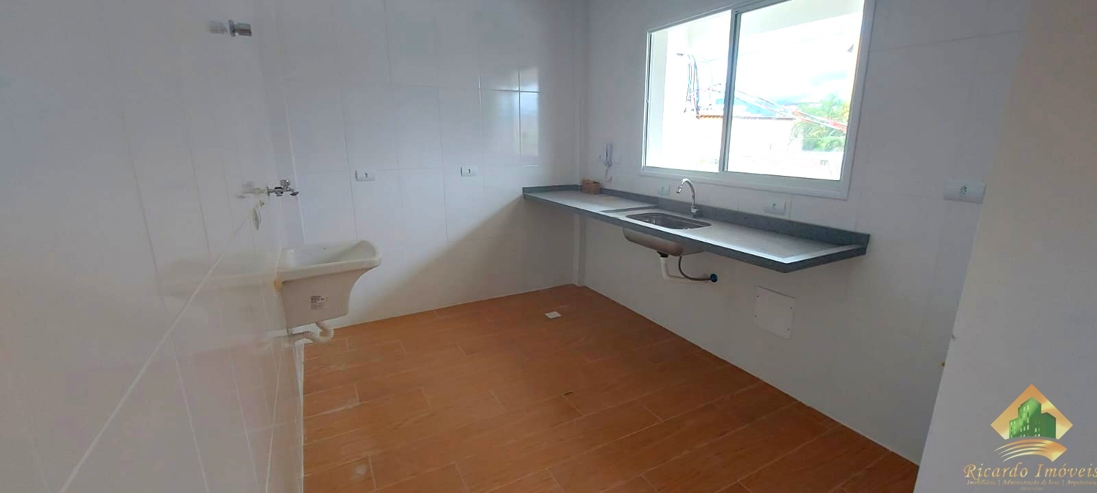Apartamento novo próximo da orla do itaguá