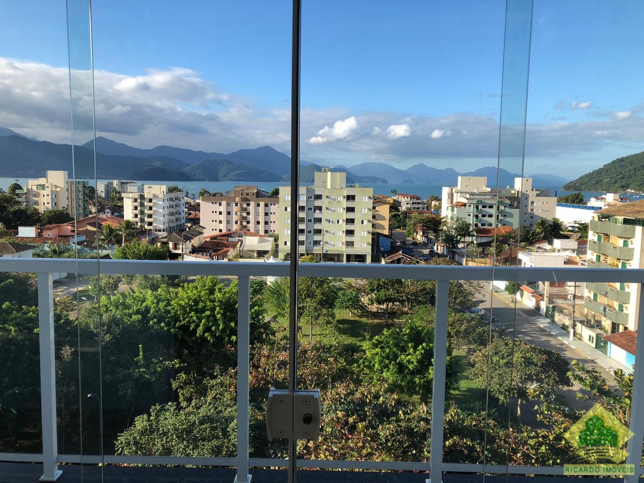 Cobertura Alto Padrão