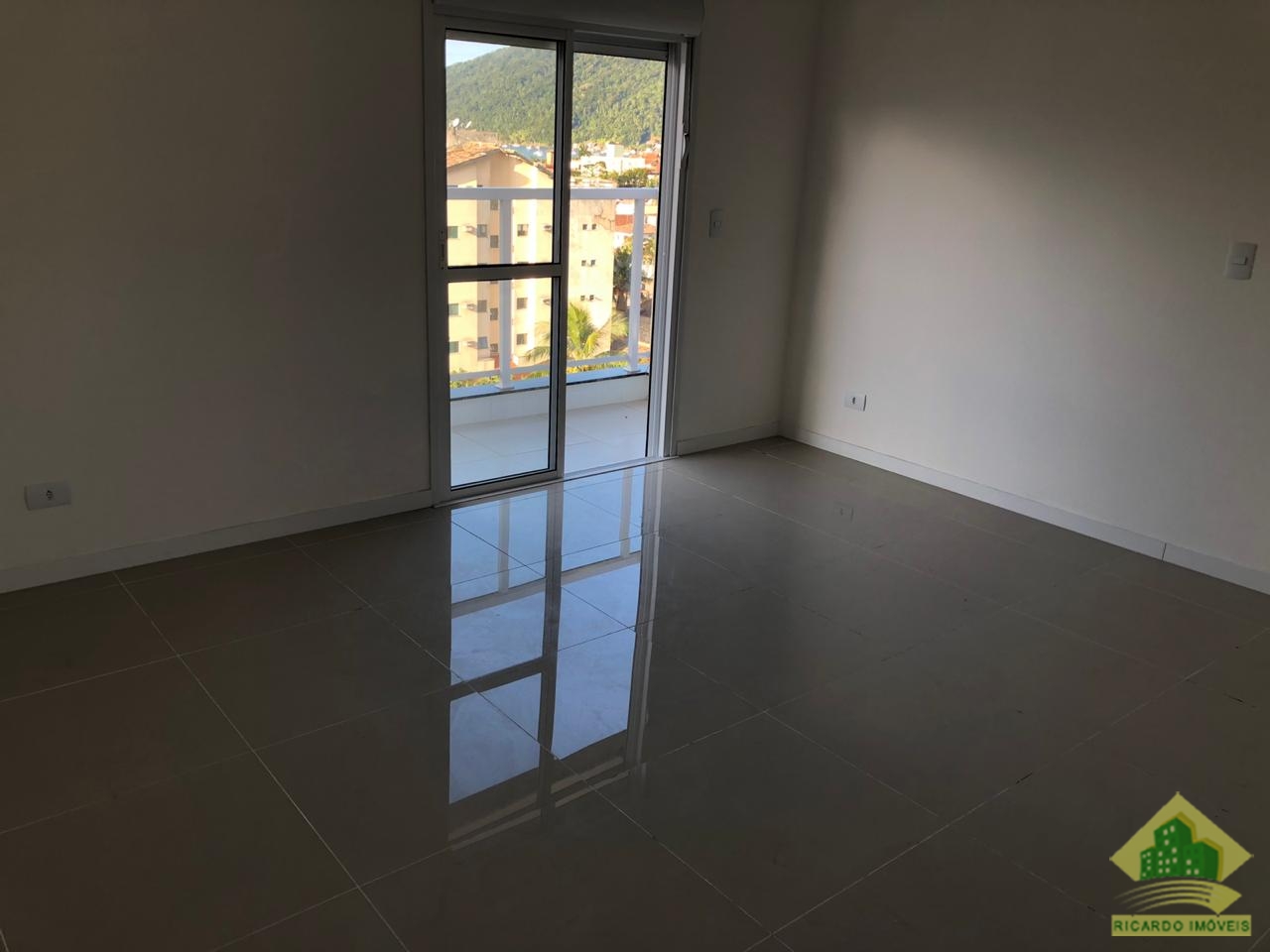 Cobertura Alto Padrão