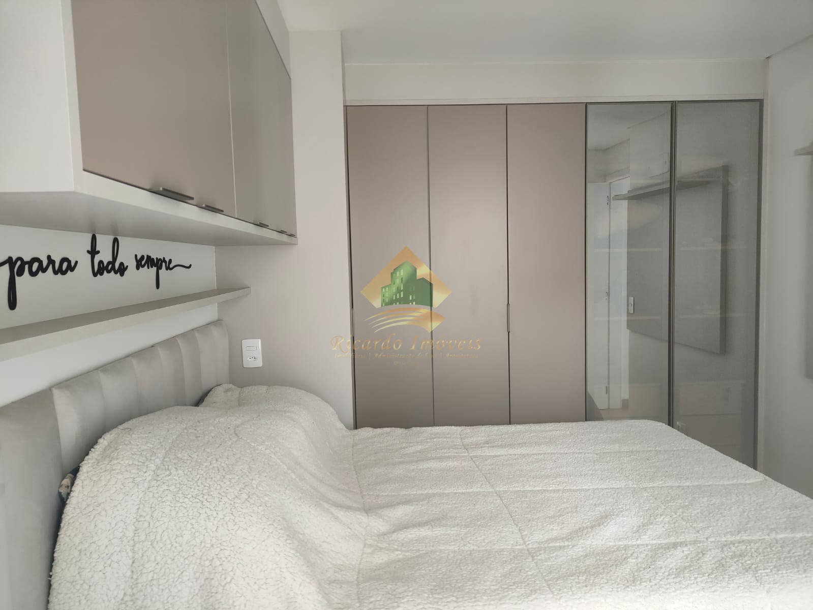 Apartamento novo no centro da cidade