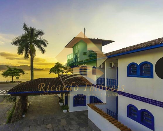 Hotel frente mar na melhor localização de ubatuba-sp