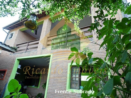 2 casas no mesmo terreno