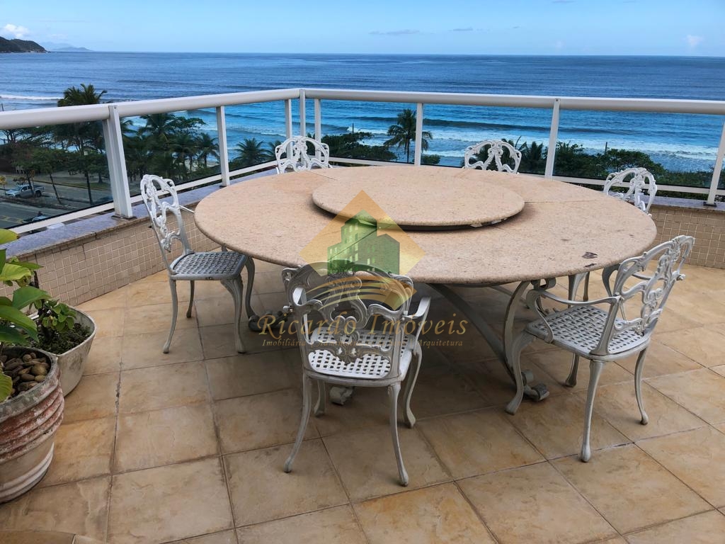 Cobertura triplex de alto padrao com vista para o mar em ubatuba-sp