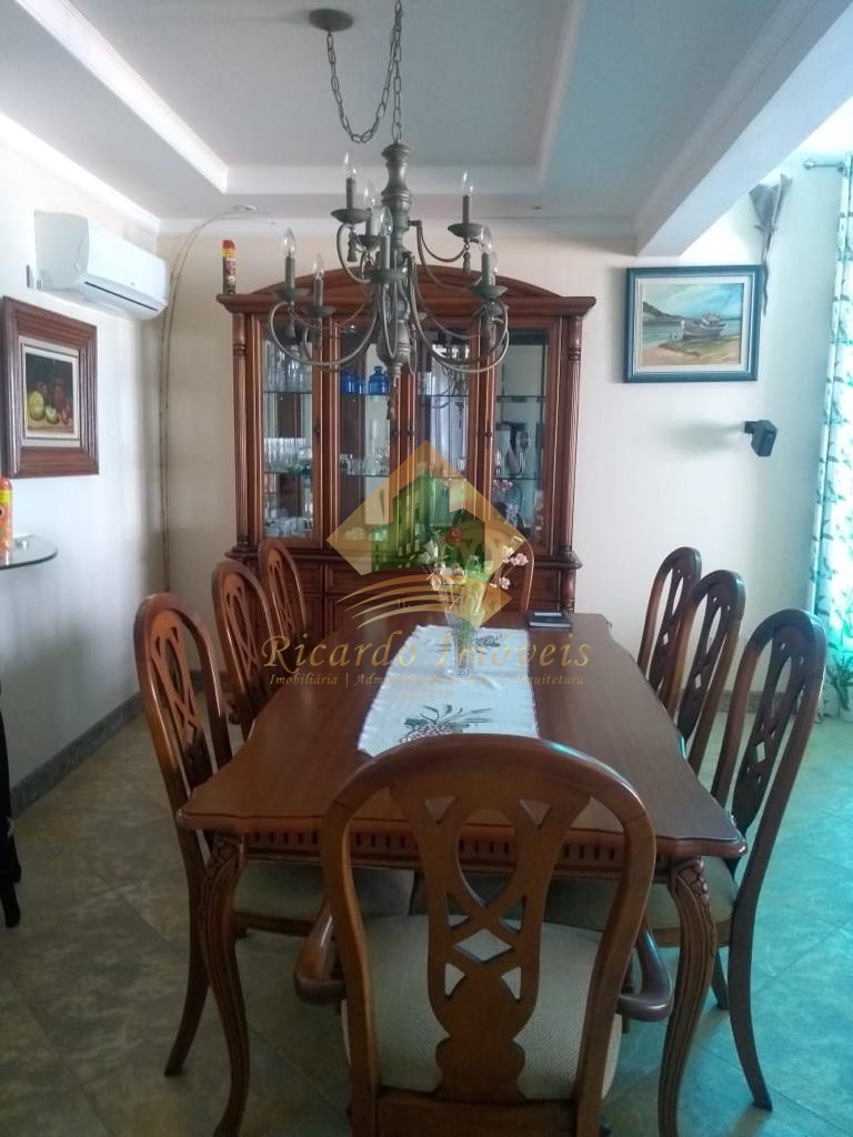 Cobertura triplex de alto padrao com vista para o mar em ubatuba-sp