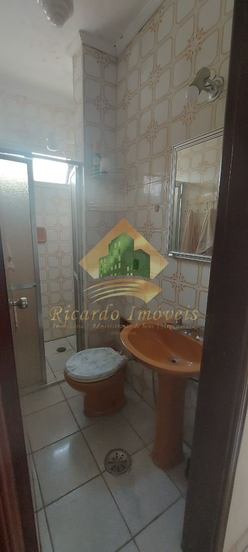Oportunidade no centro apt com 2 dormitórios!!