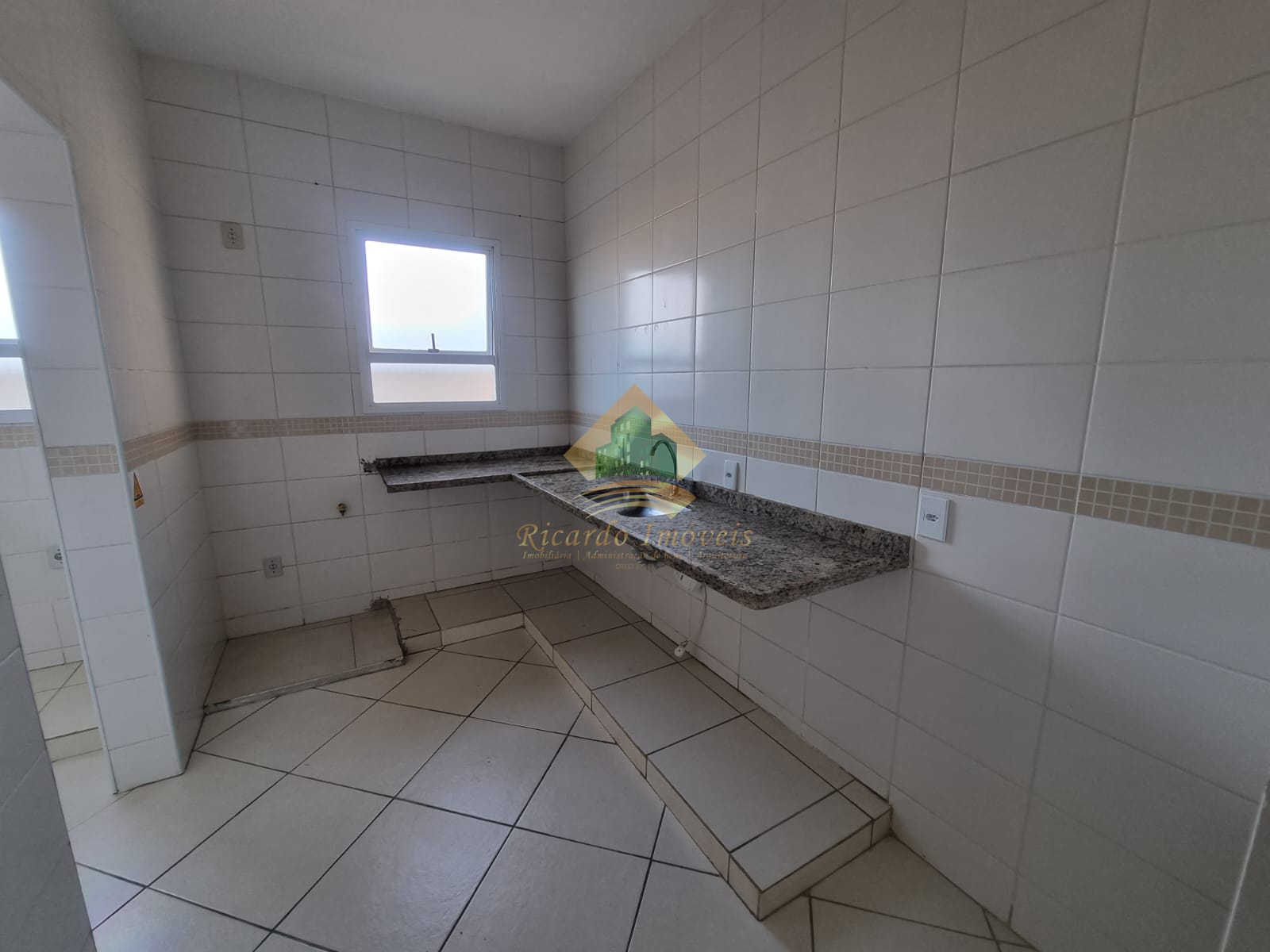 Apt amplo na região central