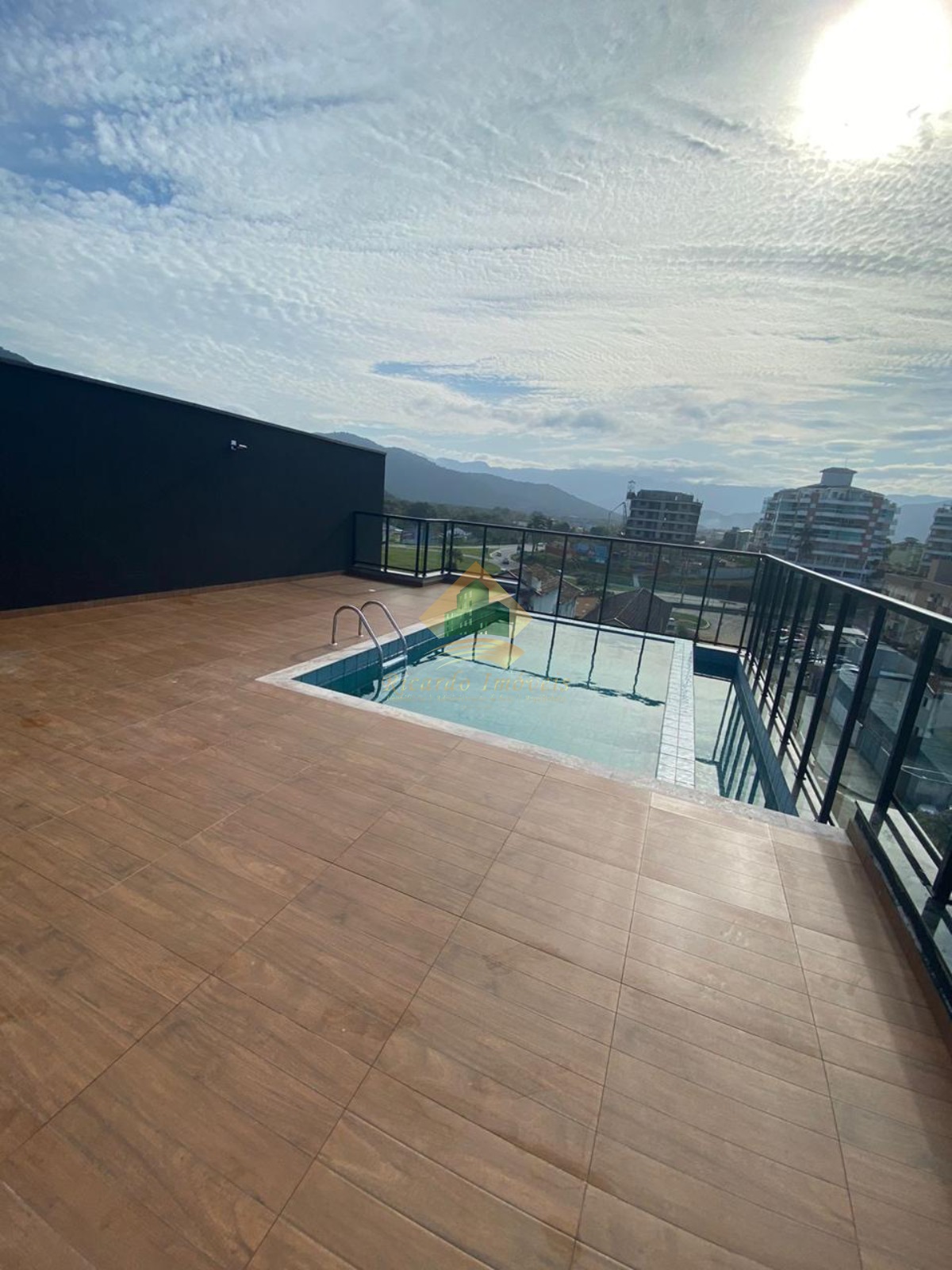 Apt com 1 dormitório próximo das principais praias de ubatuba.