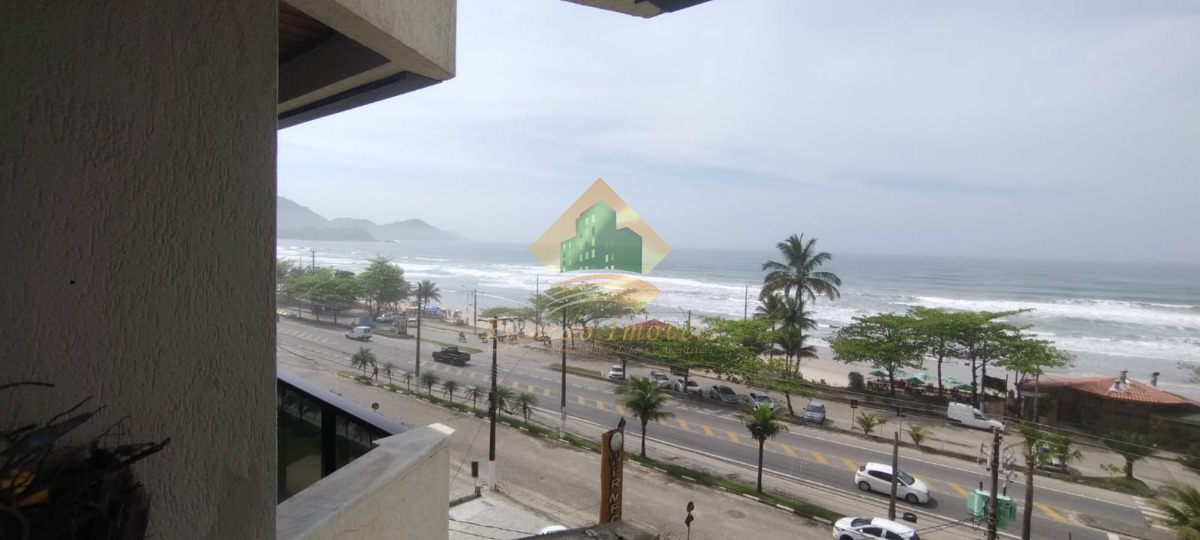 Excelente cobertura duplex frente para o mar na parte nobre da praia grande