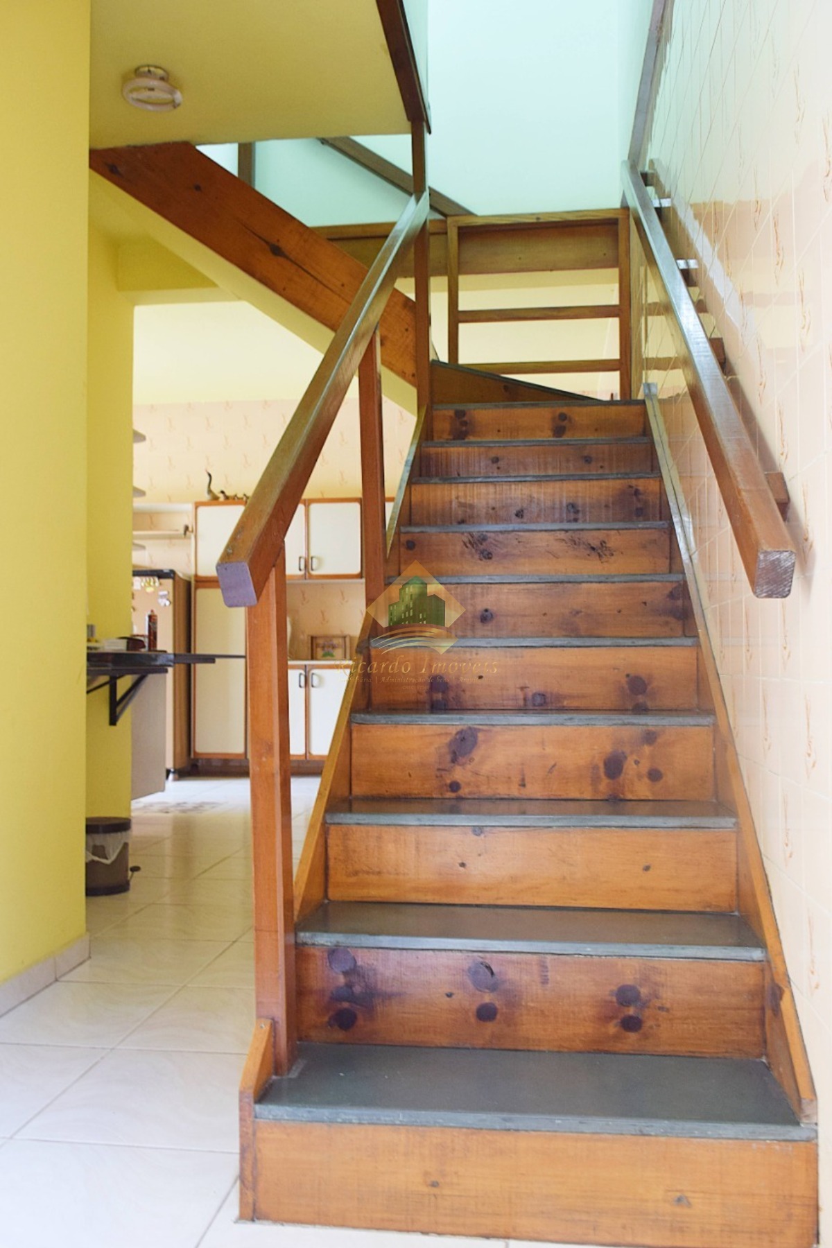 Casa Comercial à venda com 10 quartos, 440m² - Foto 2