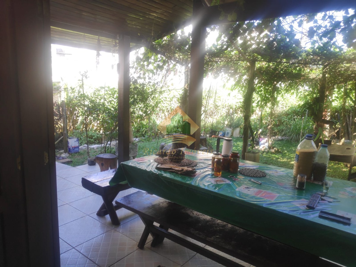 Casa com 2 dormitorios boa localização