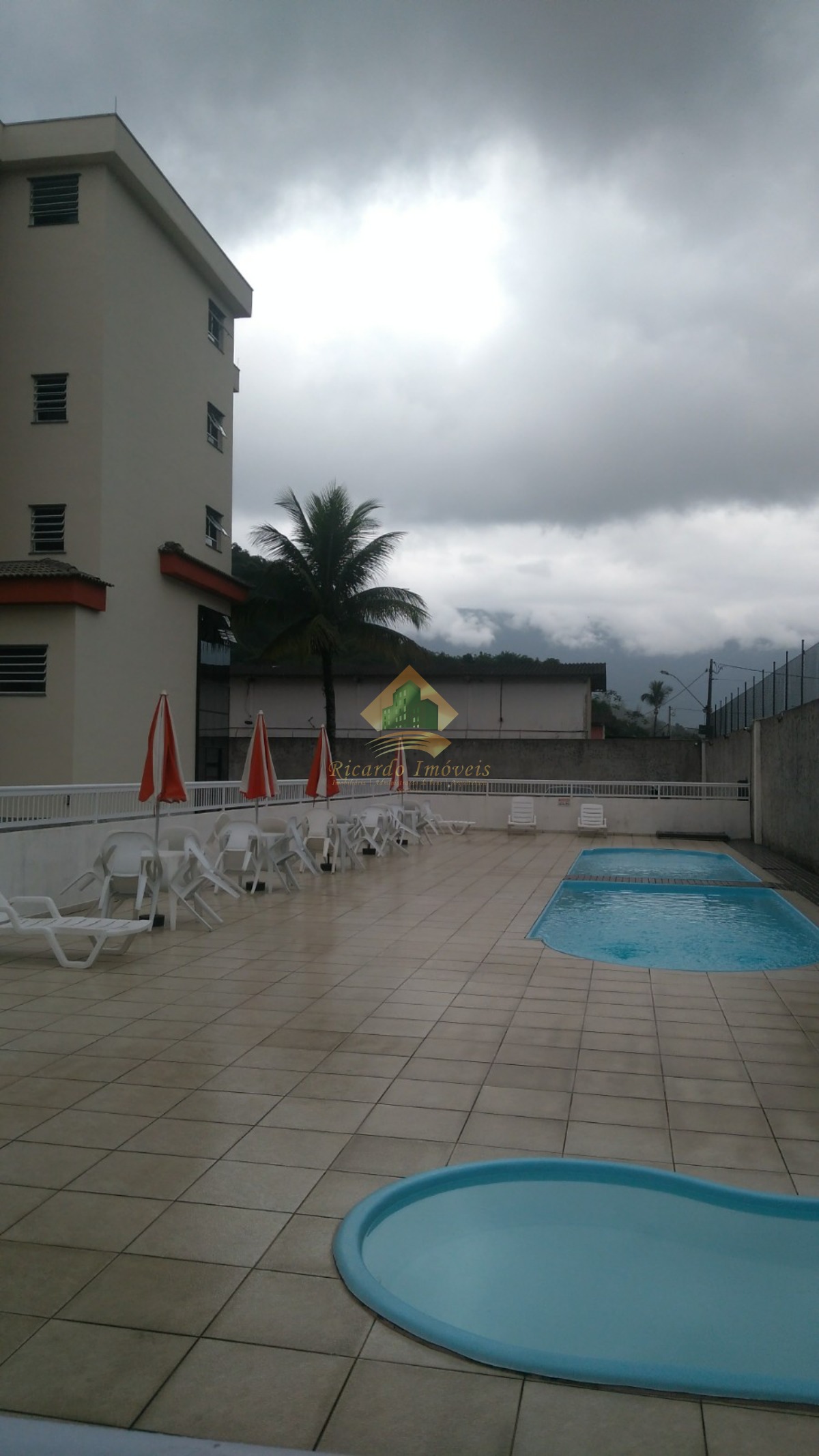 Excelente apartamento com ótimo custo benefício ótimo investimento para locação temporária.