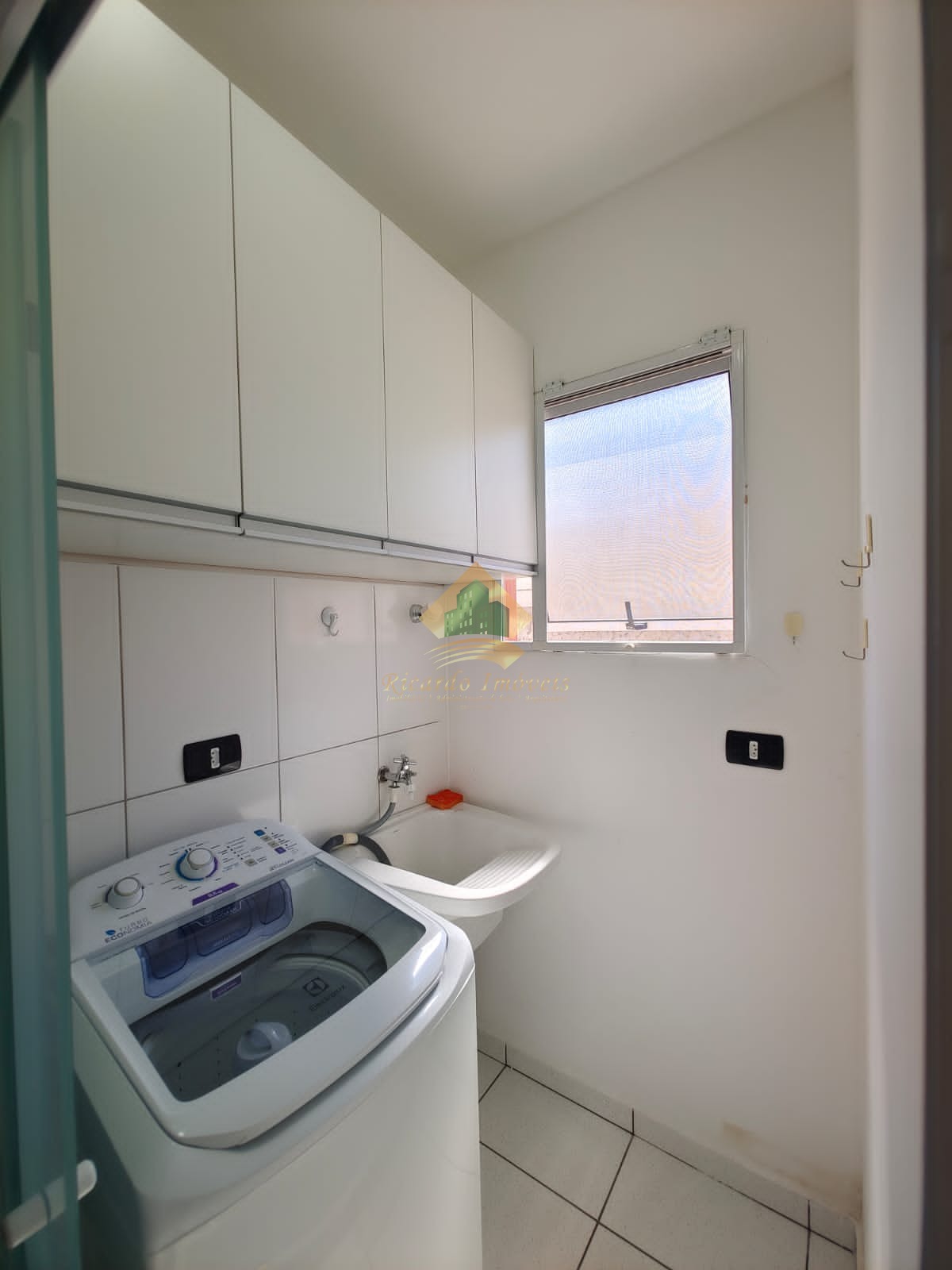Excelente apartamento com ótimo custo benefício ótimo investimento para locação temporária.