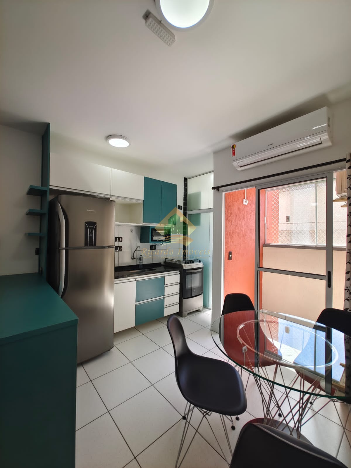 Excelente apartamento com ótimo custo benefício ótimo investimento para locação temporária.