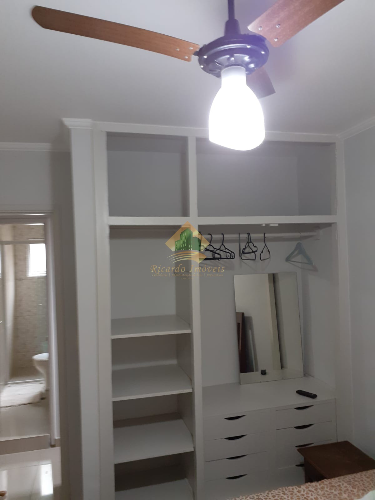 Apartamento com 3 dormitório no itaguá