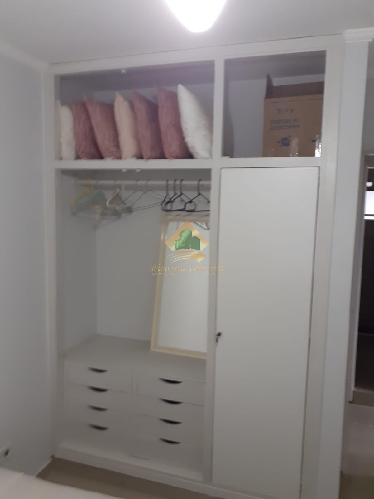 Apartamento com 3 dormitório no itaguá