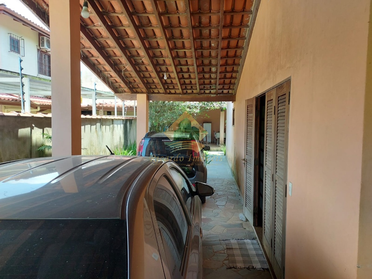 Excelente casa no bairro Jardim Carolina