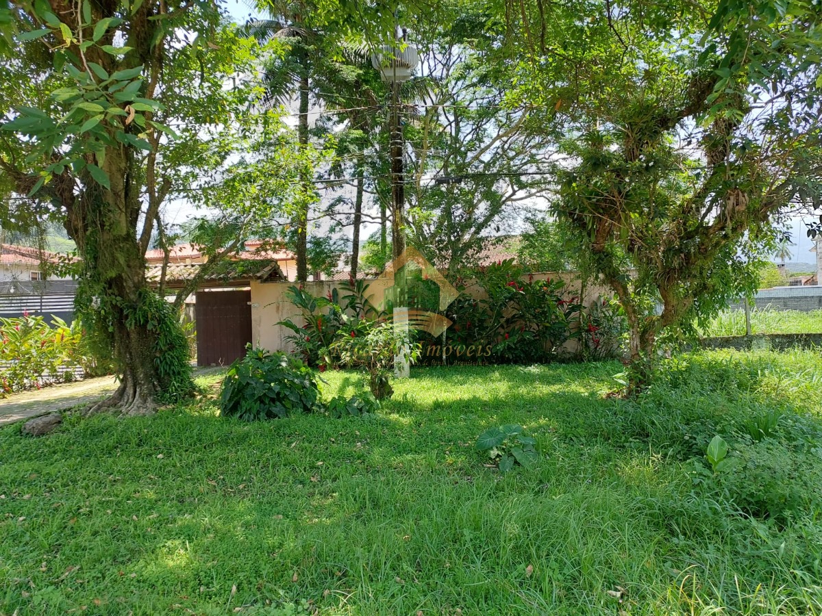 Excelente casa no bairro Jardim Carolina