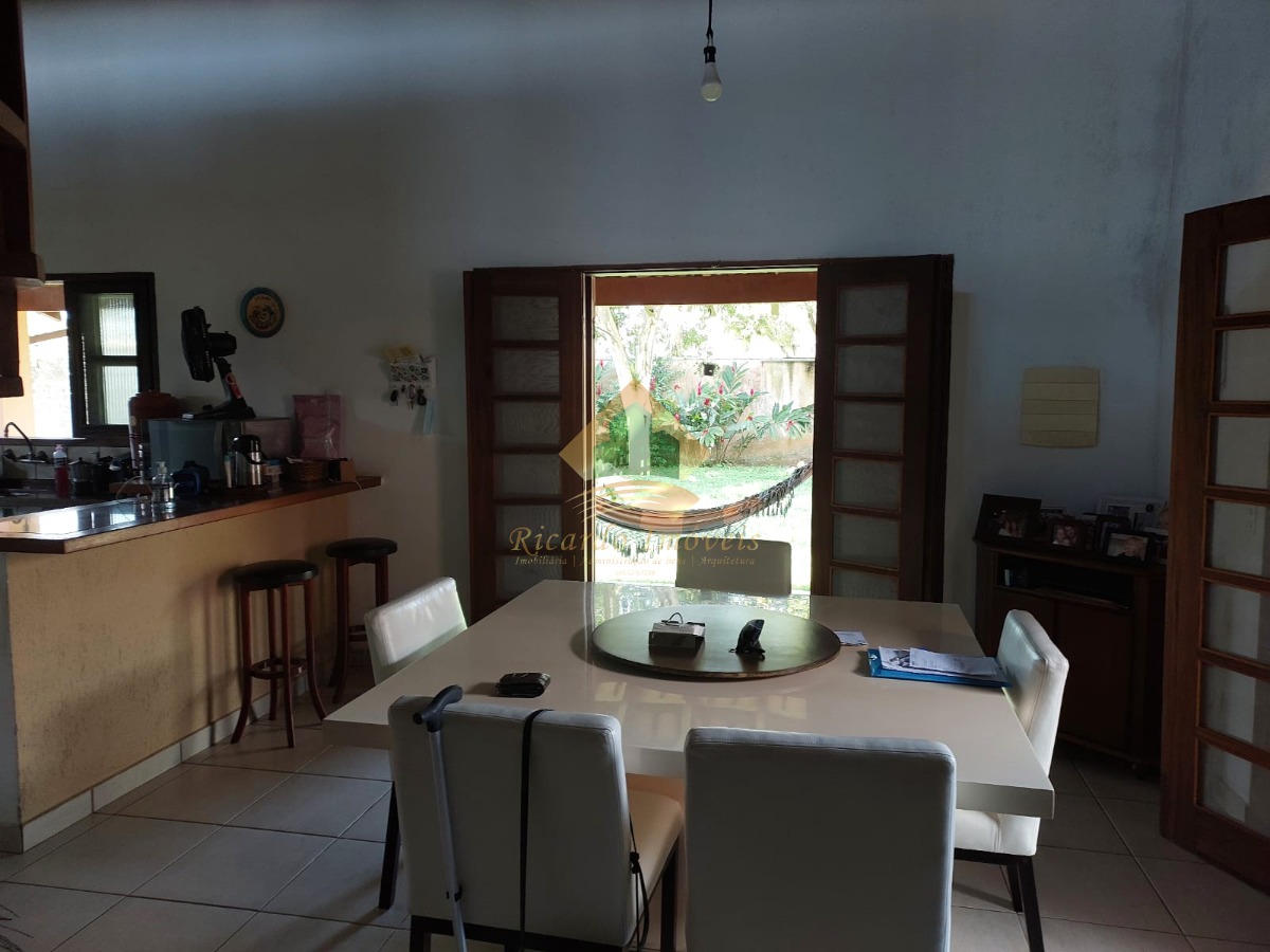 Excelente casa no bairro Jardim Carolina