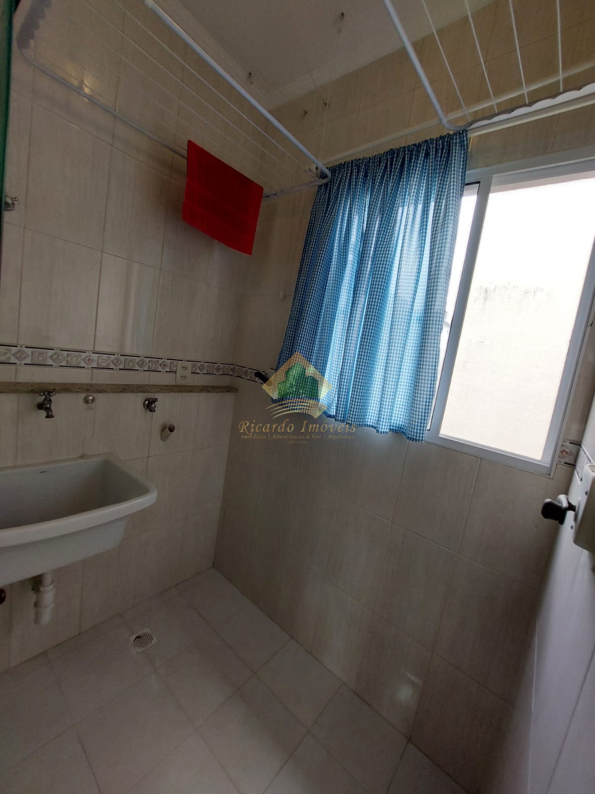 Lindo apartamento com móveis planejados no itaguá