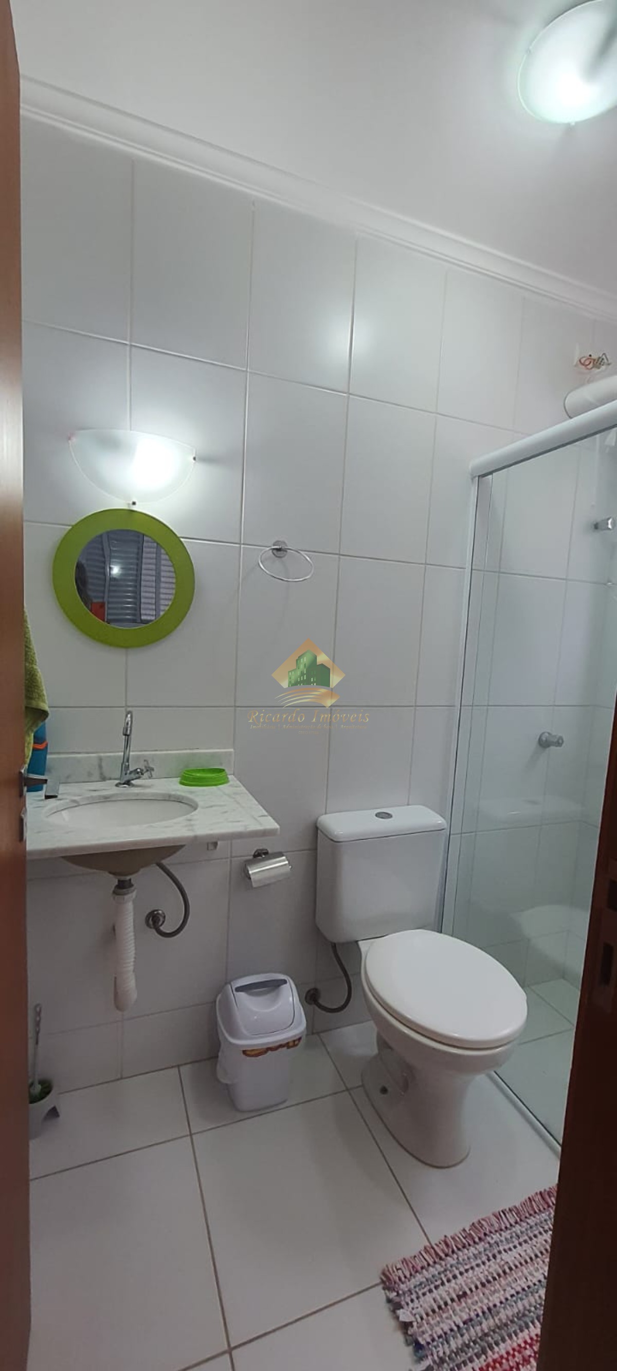 Apto 3 Dormitórios sendo 1 Suíte