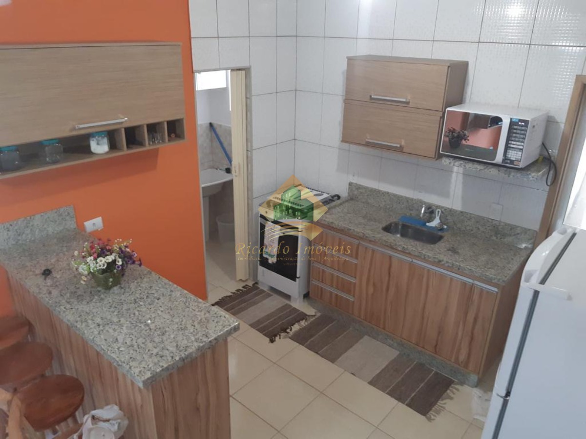 Apartamento de 2 dormitórios entre o itaguá e ténorio