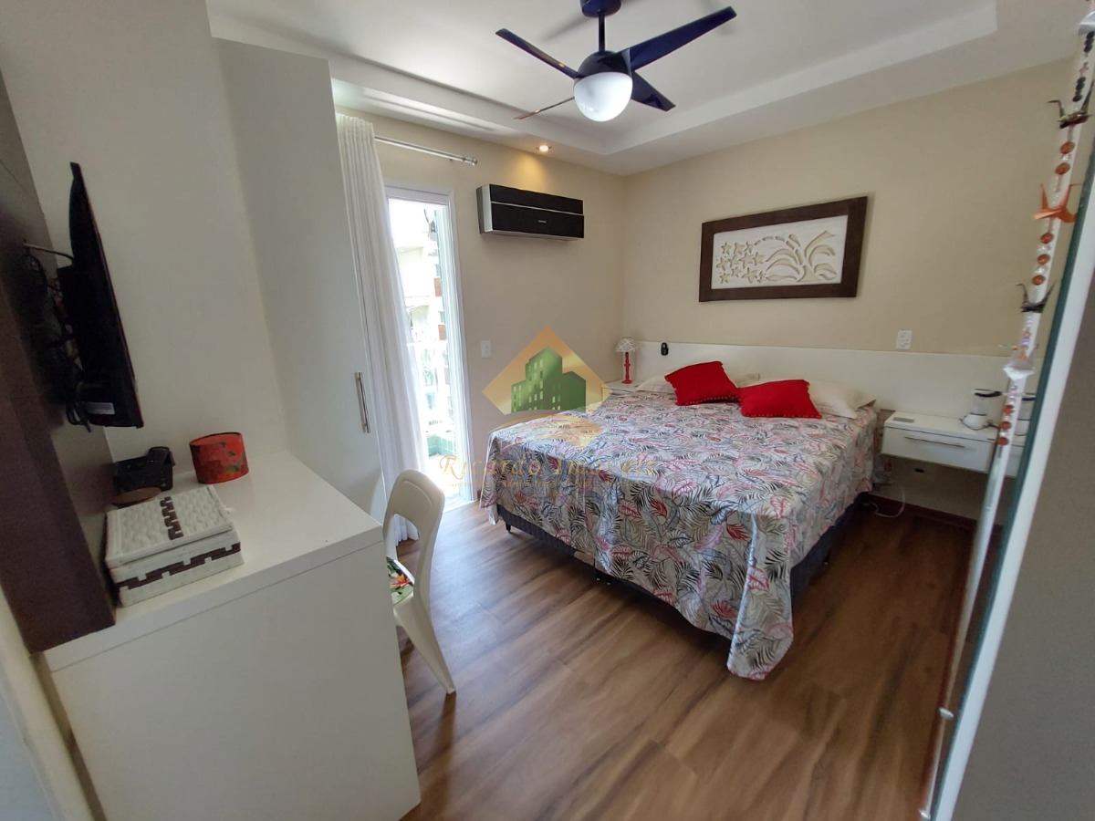 Apartamento na área nobre da praia grande a150 metros do mar