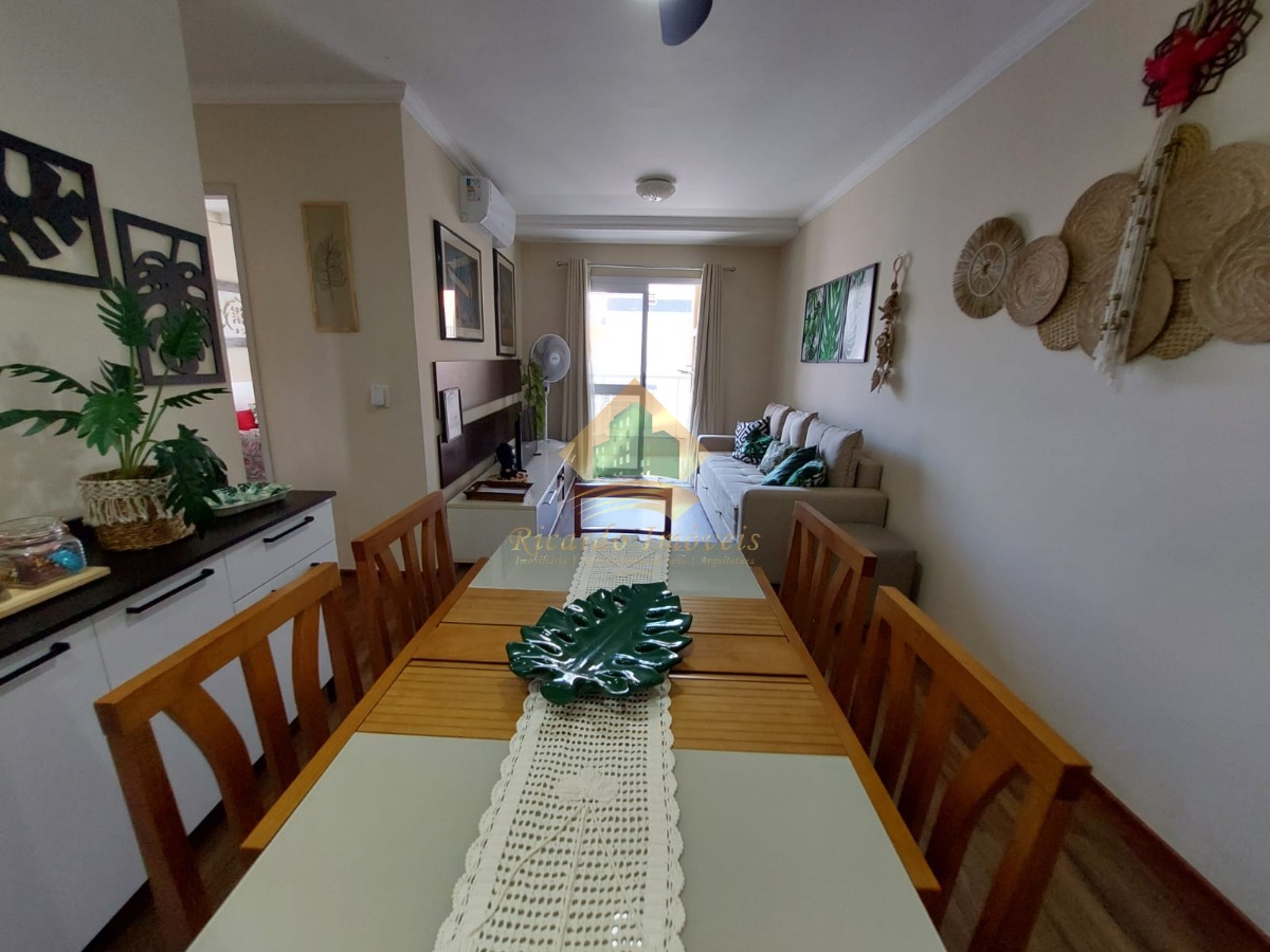 Apartamento na área nobre da praia grande a150 metros do mar