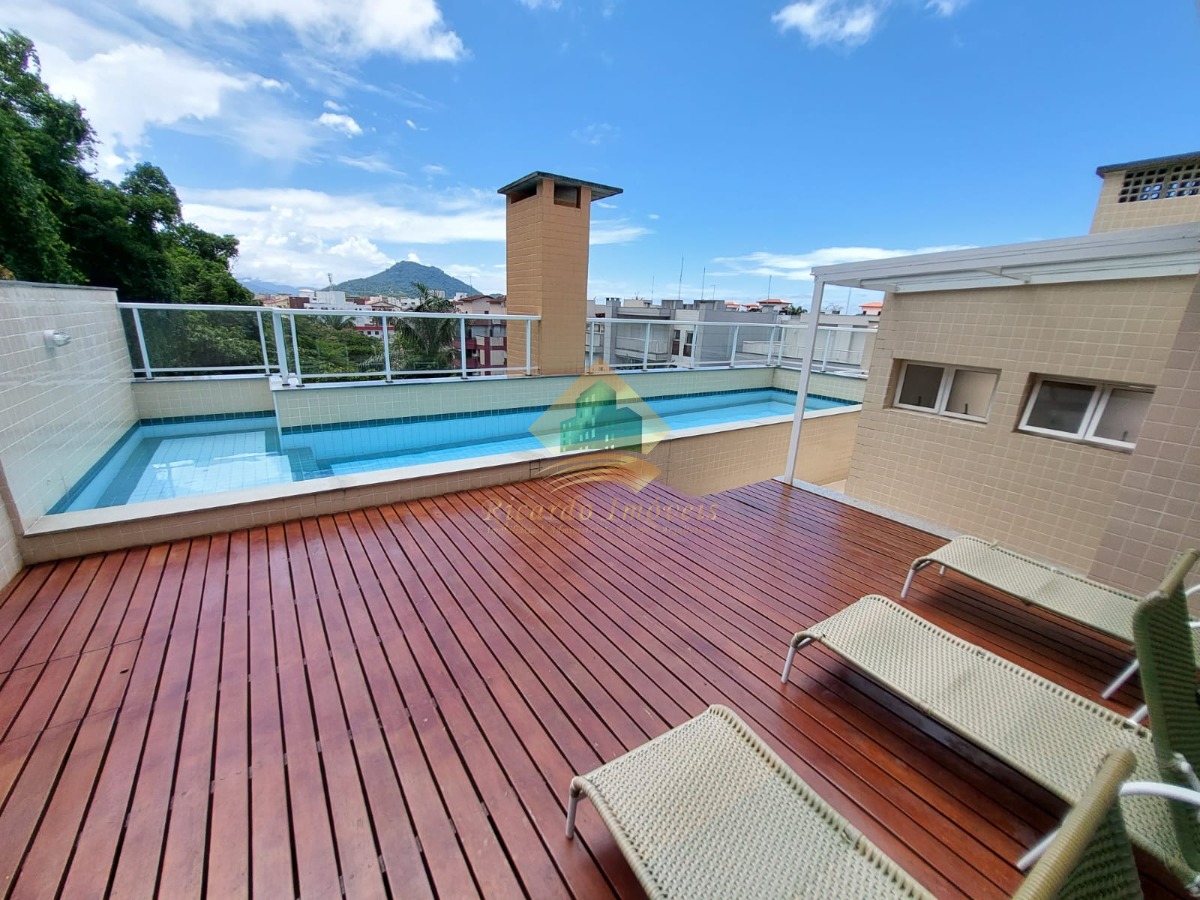 Apartamento na área nobre da praia grande a150 metros do mar