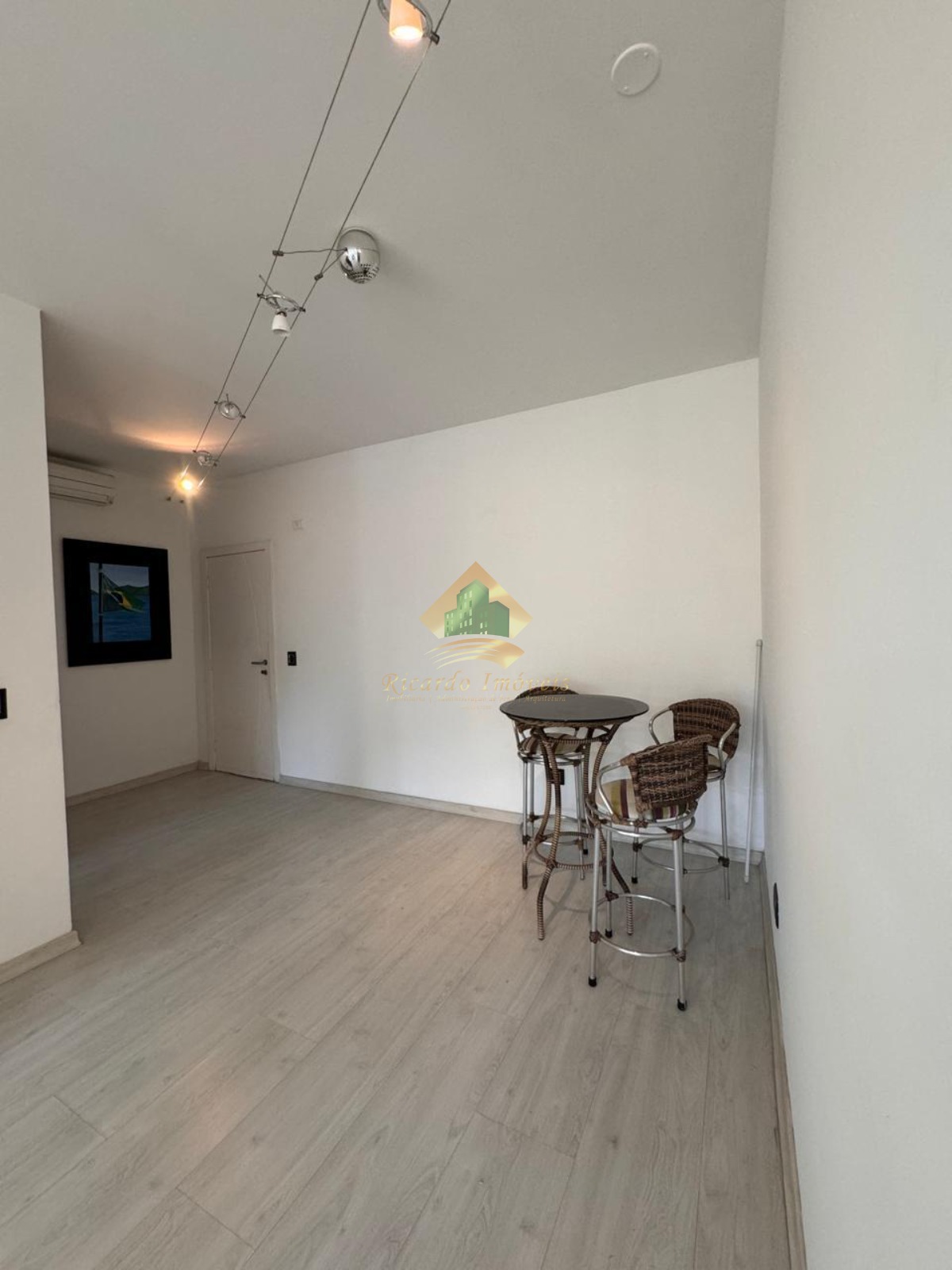 Apartamento alto padrão no centro de ubatuba próximo a prefeitura