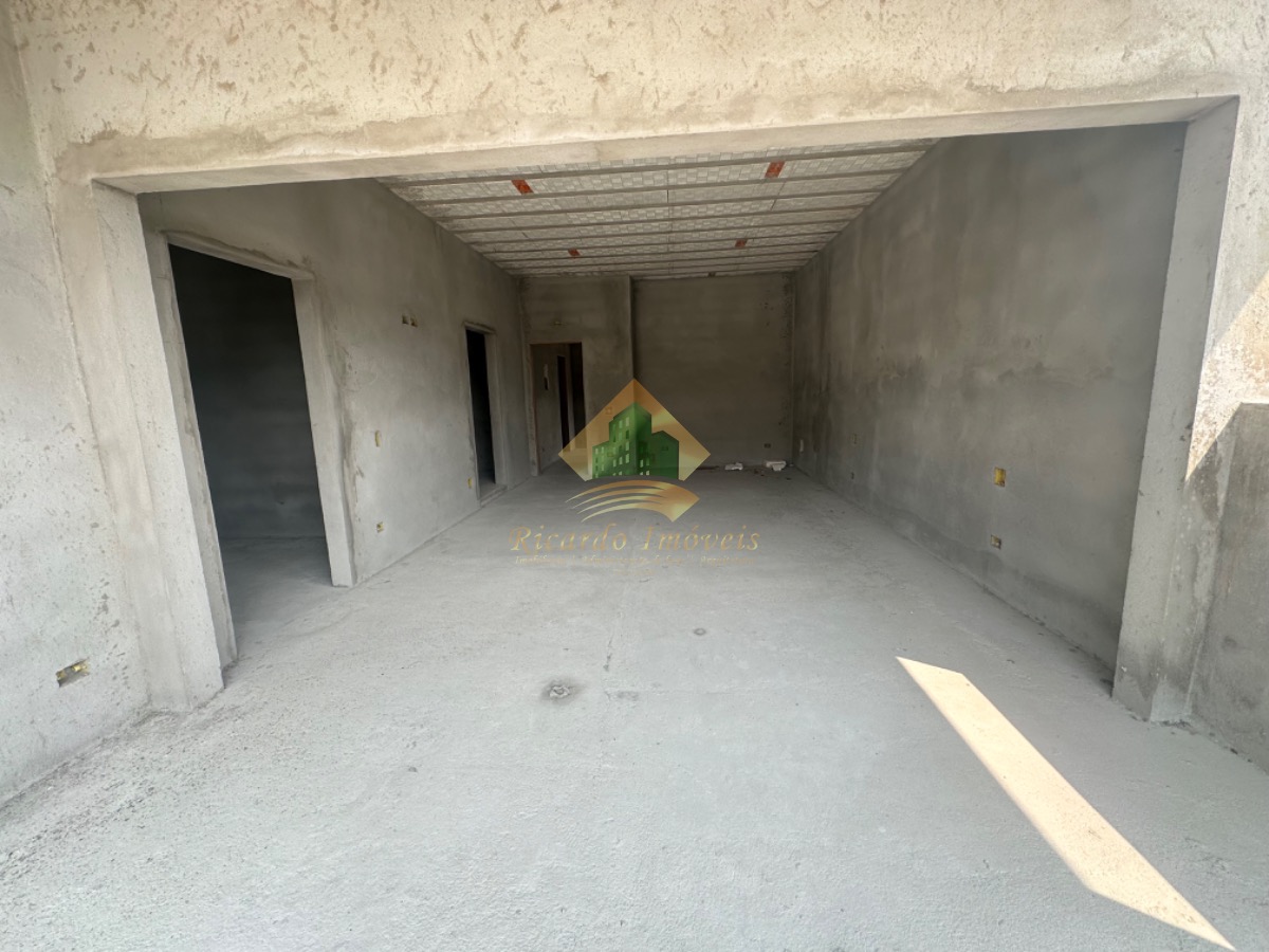 Casa em contrução oportunidade de fazer pousada