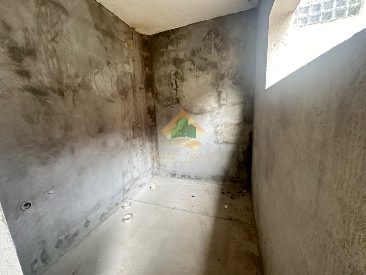 Casa em contrução oportunidade de fazer pousada