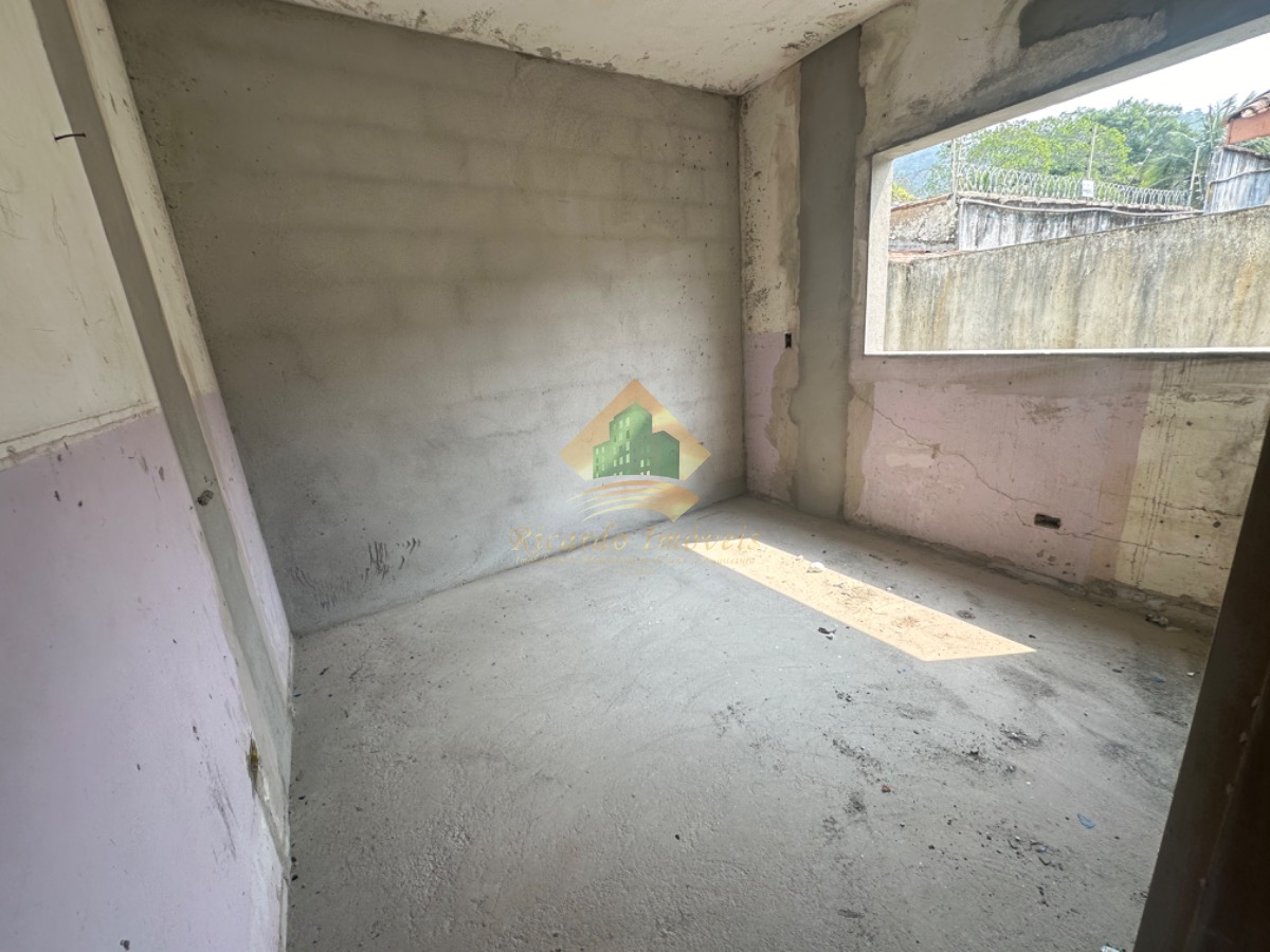 Casa em contrução oportunidade de fazer pousada