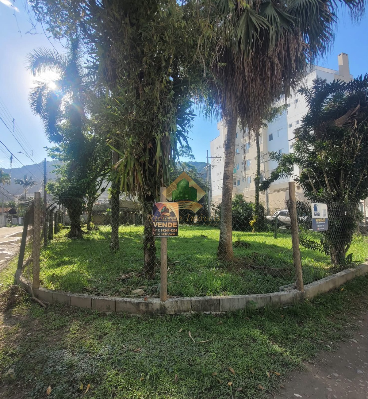 Loteamento e Condomínio, 506 m² - Foto 2