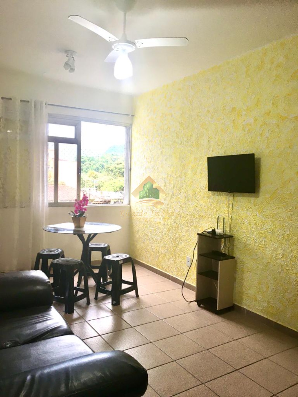 Apartamento com vista para o mar