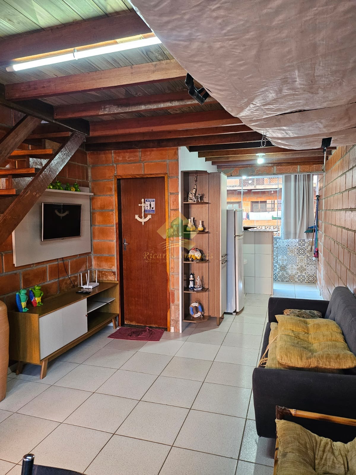 Apt na maranduba proximo da praia