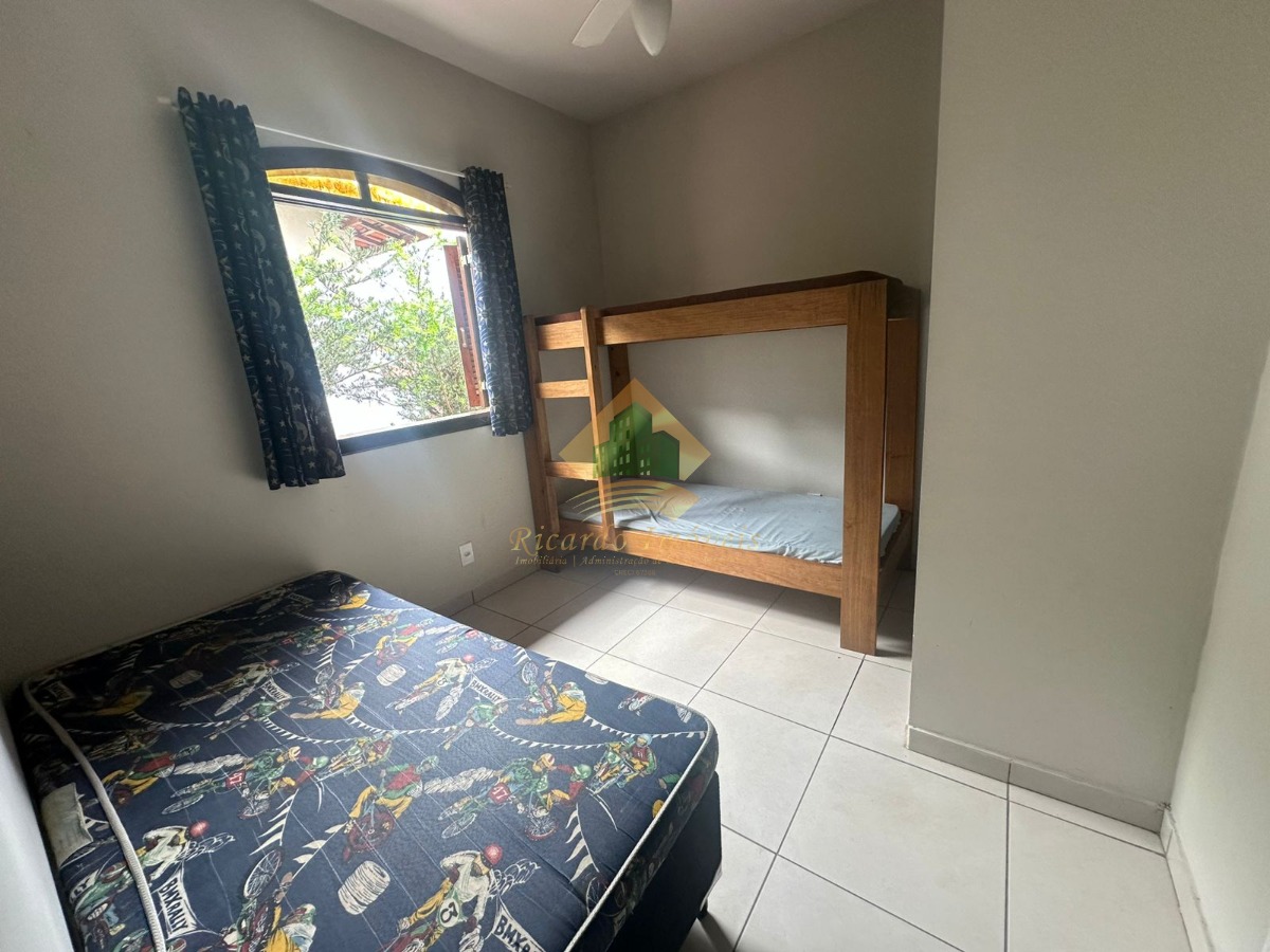 Apt de 2 dormitórios no centro de ubatuba