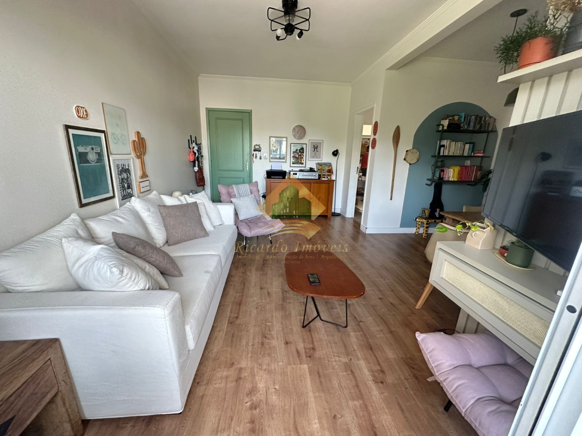 Apt 3 dormitórios no centro de ubatuba