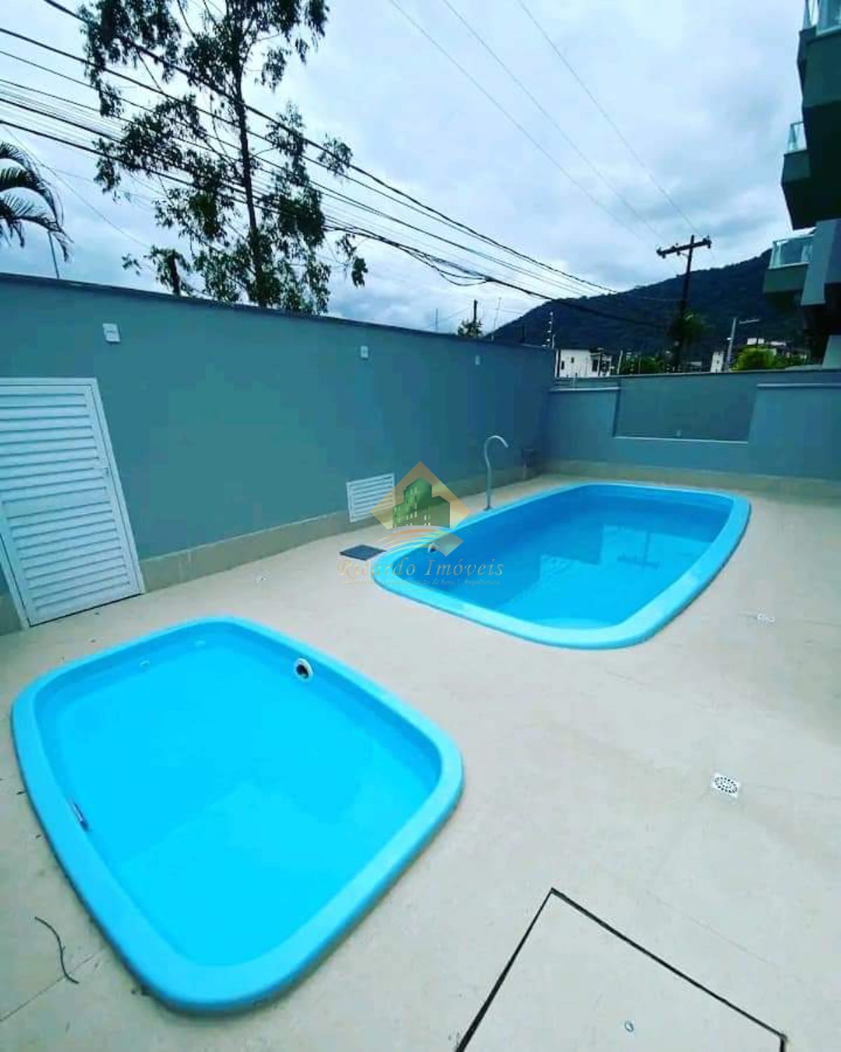 Lindo apt no pereque açu porteira fechada.