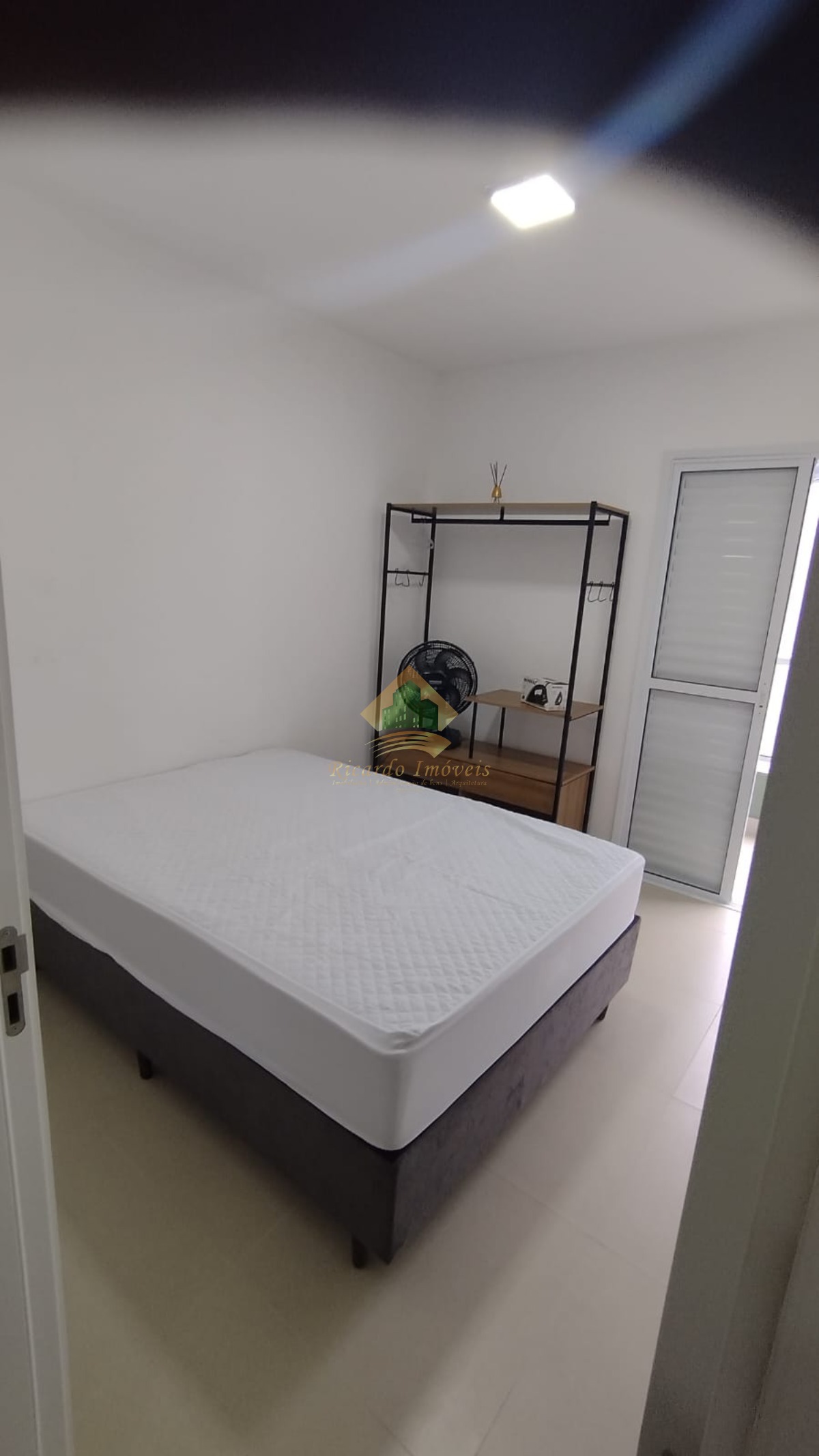 Lindo apt no pereque açu porteira fechada.
