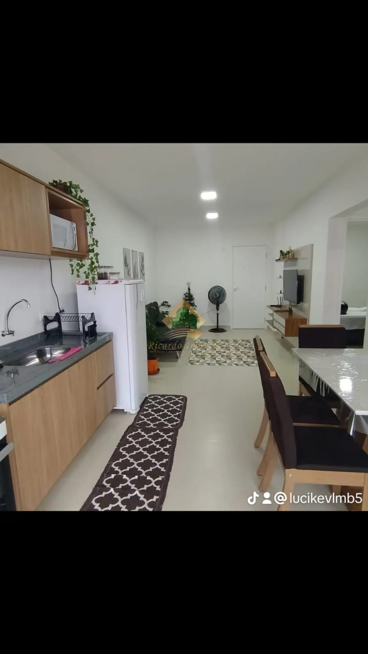 Lindo apt no pereque açu porteira fechada.