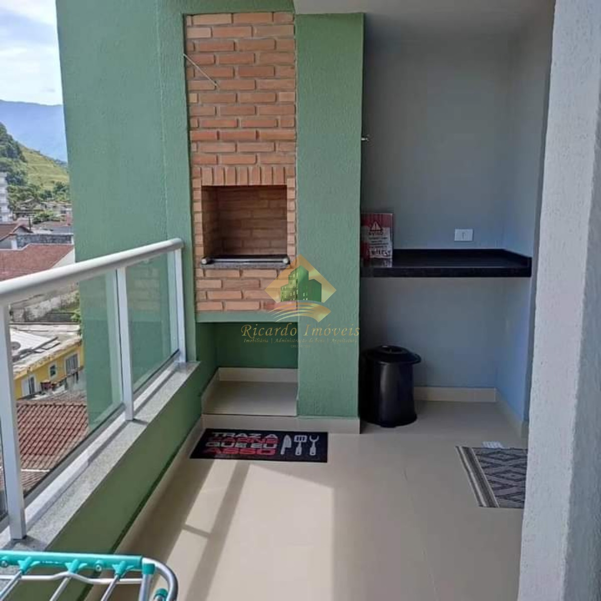 Lindo apt no pereque açu porteira fechada.