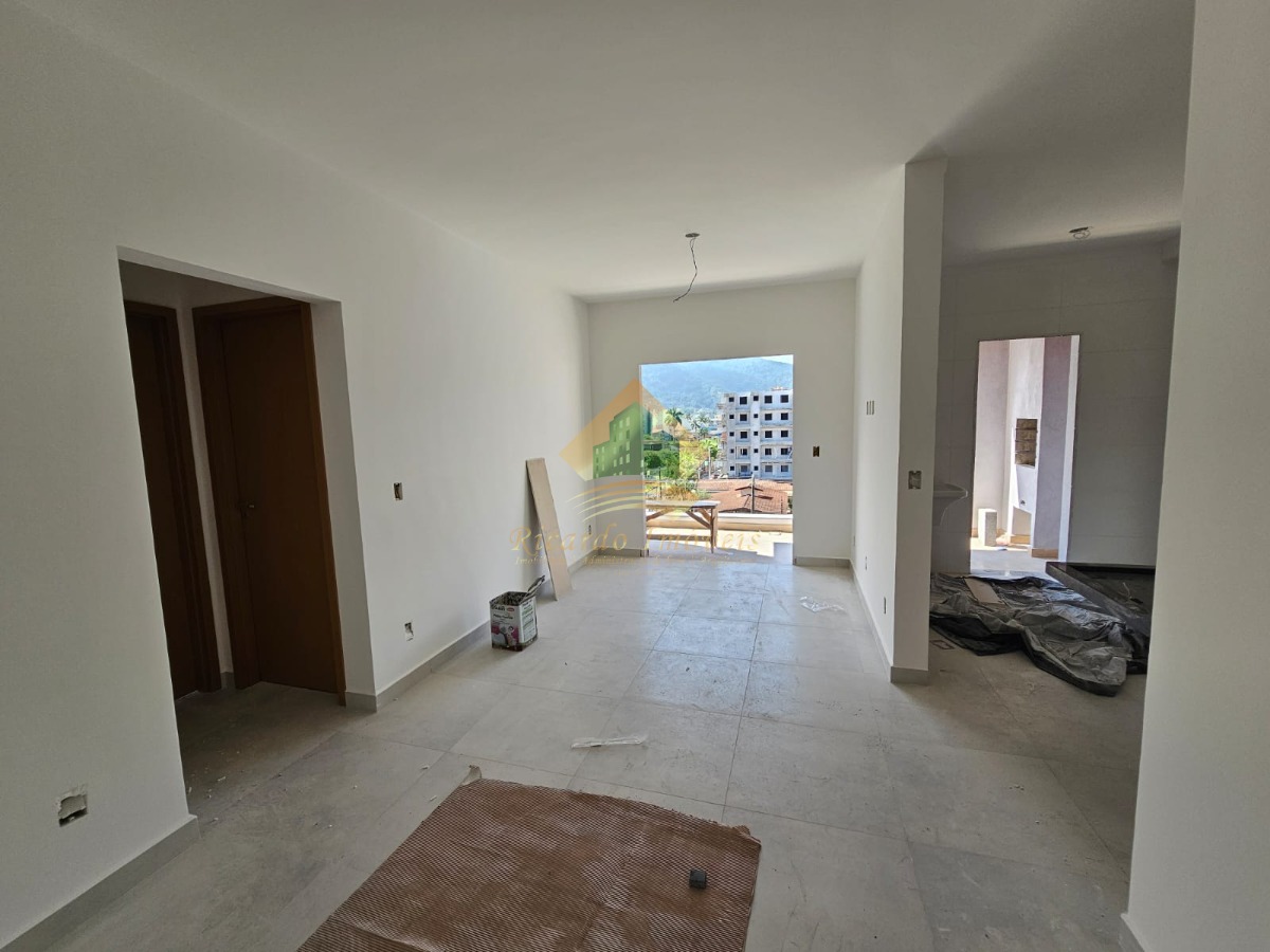Apt com ótima localização na região central