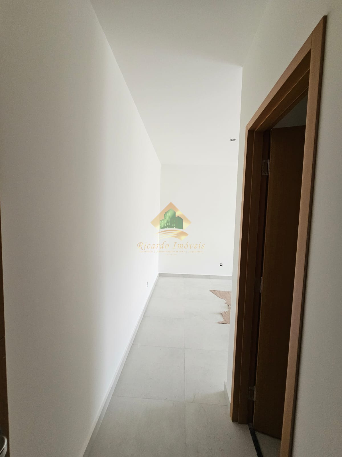 Apt com ótima localização na região central