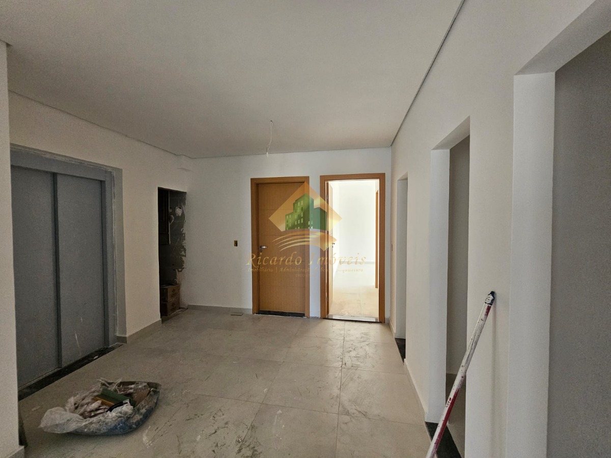 Apt com ótima localização na região central